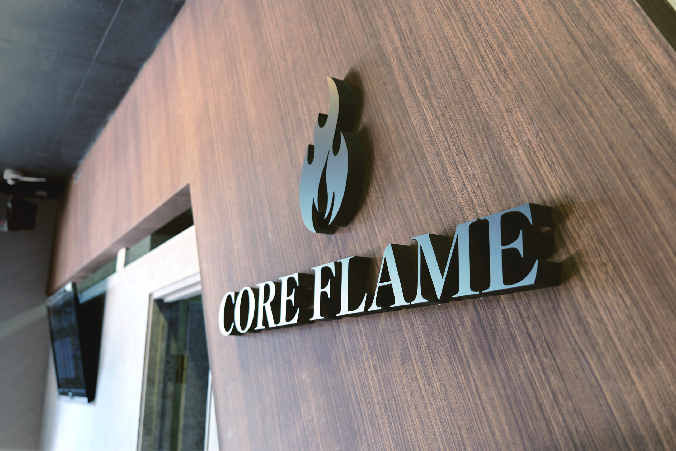 コアフレームロゴ